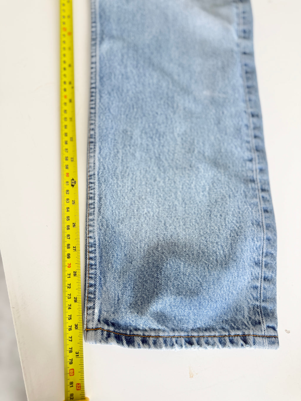 W31 L30 vintage Levis 501 30/31” measured light blue denim faded blue y2k levi’s 501s