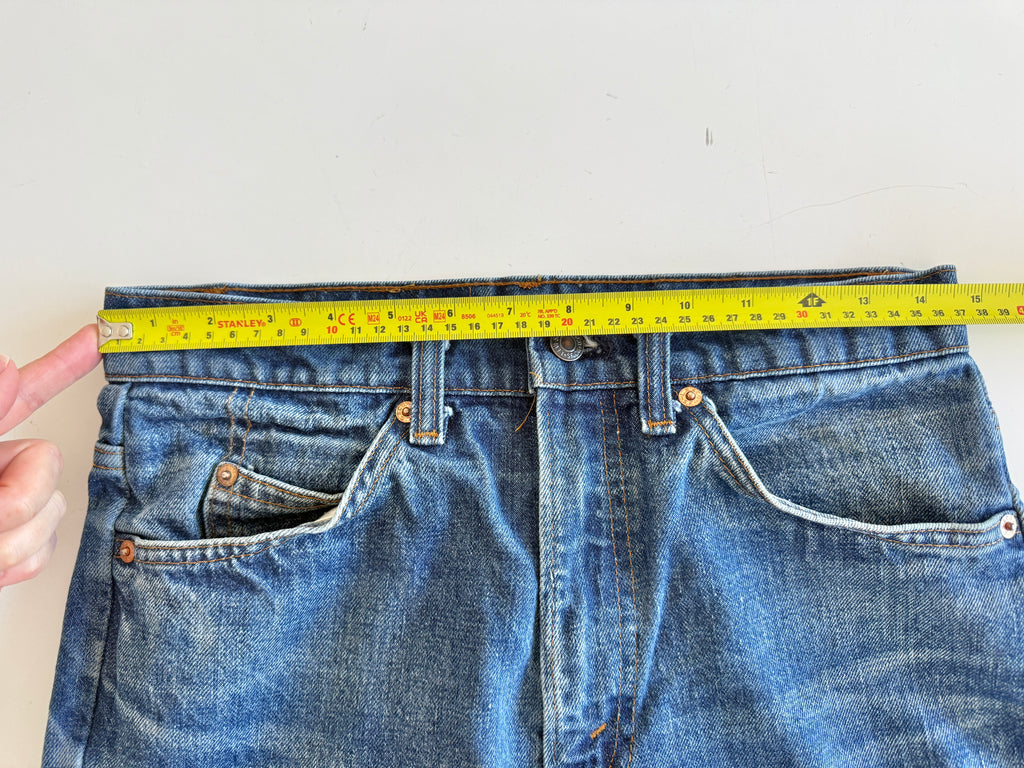 W29 L31 vintage Levis 517 28/29” measured waist dark faded USA 80s 517s