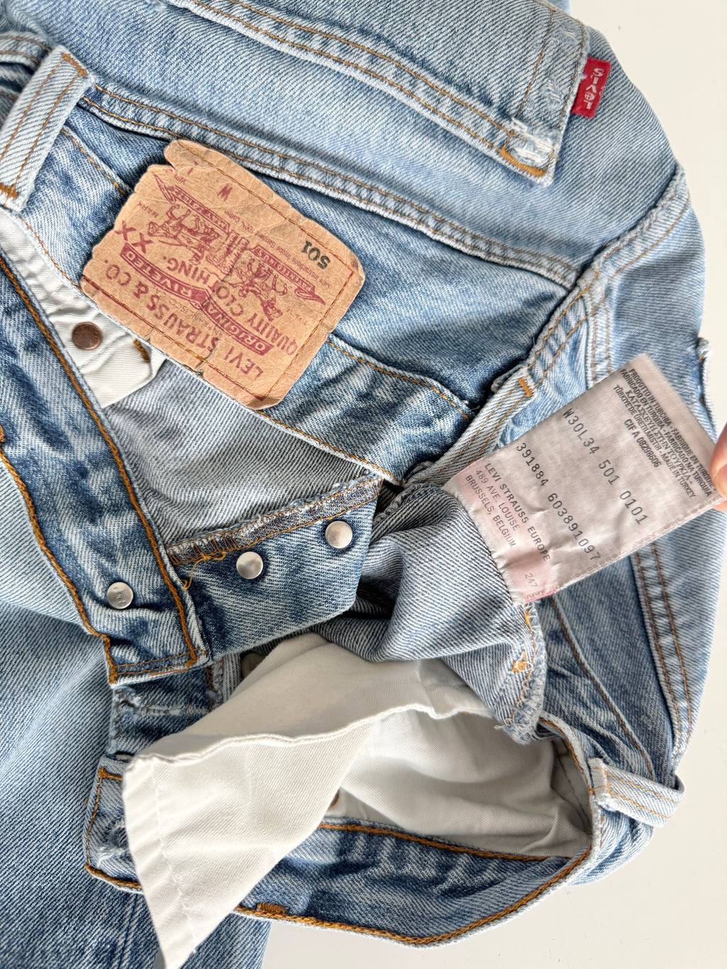 W28 L30 vintage Levis 501 27/28” measured waist dark faded blue 501s amazing fade 90s denim