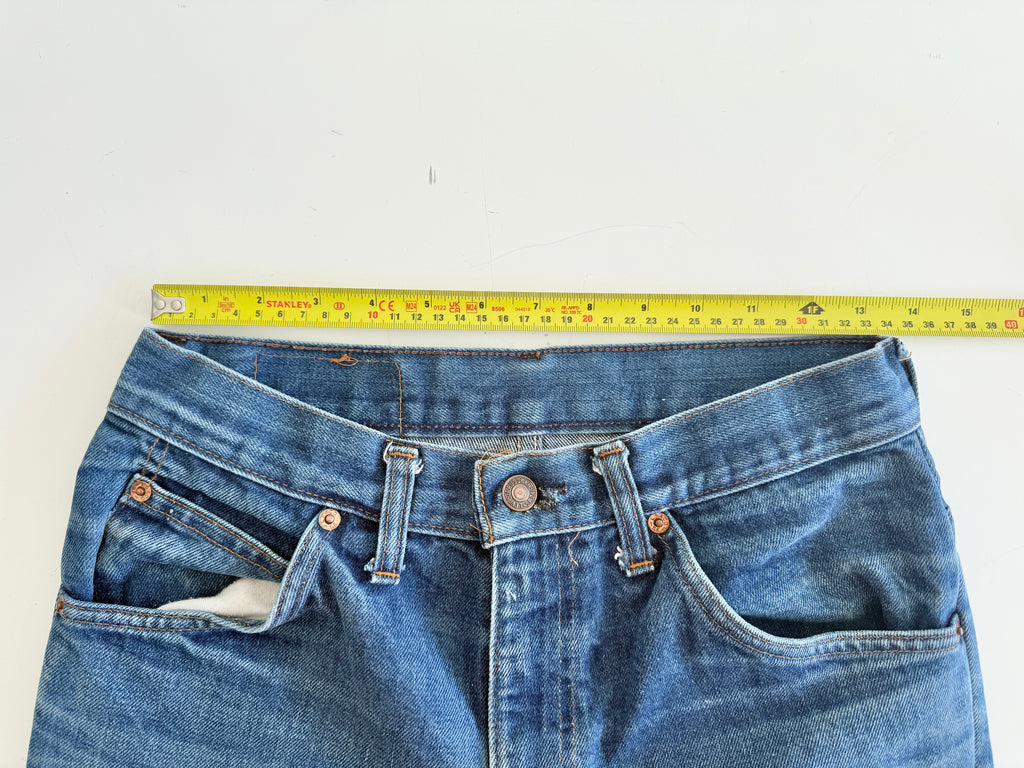 W28 L31 vintage Levis 630 27-28” measured dark blue denim 80s/90s  630s