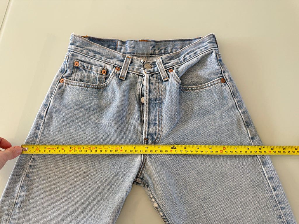 W25 L31 vintage Levis 501 25” measured light medium blue 90s Levi’s 501s USA re done
