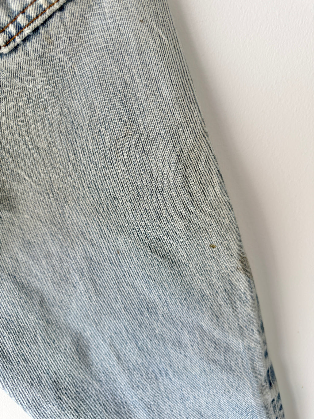 Selvedge W27 L30 vintage Levis 501 26/27” measured light blue faded 80s USA Levi’s 501s