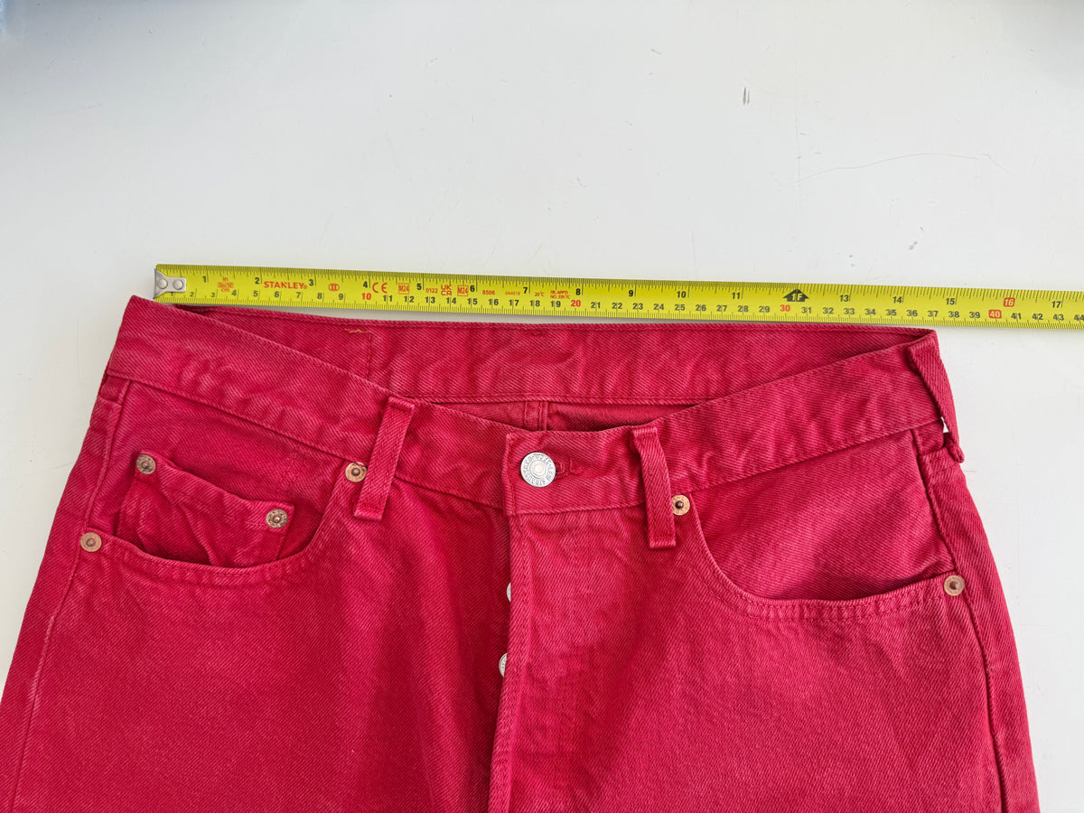 W30 L28 vintage Levis 501 29/30” measured waist red 90s 501s