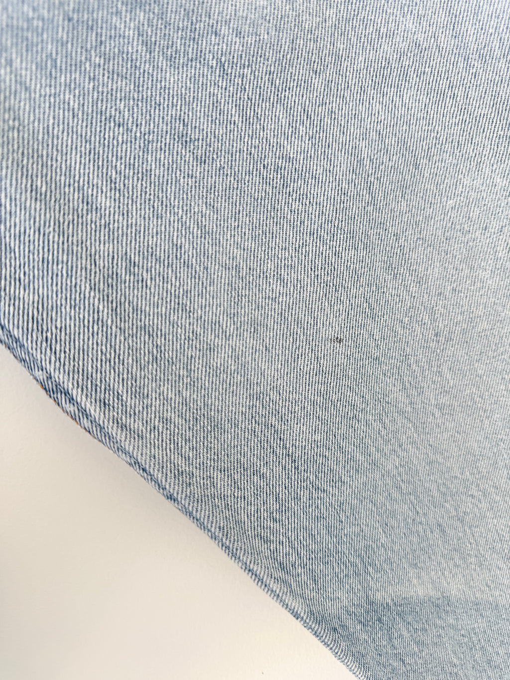 W29 L31 vintage Levis 501 28-29” measured light faded blue denim y2k levi’s 501s