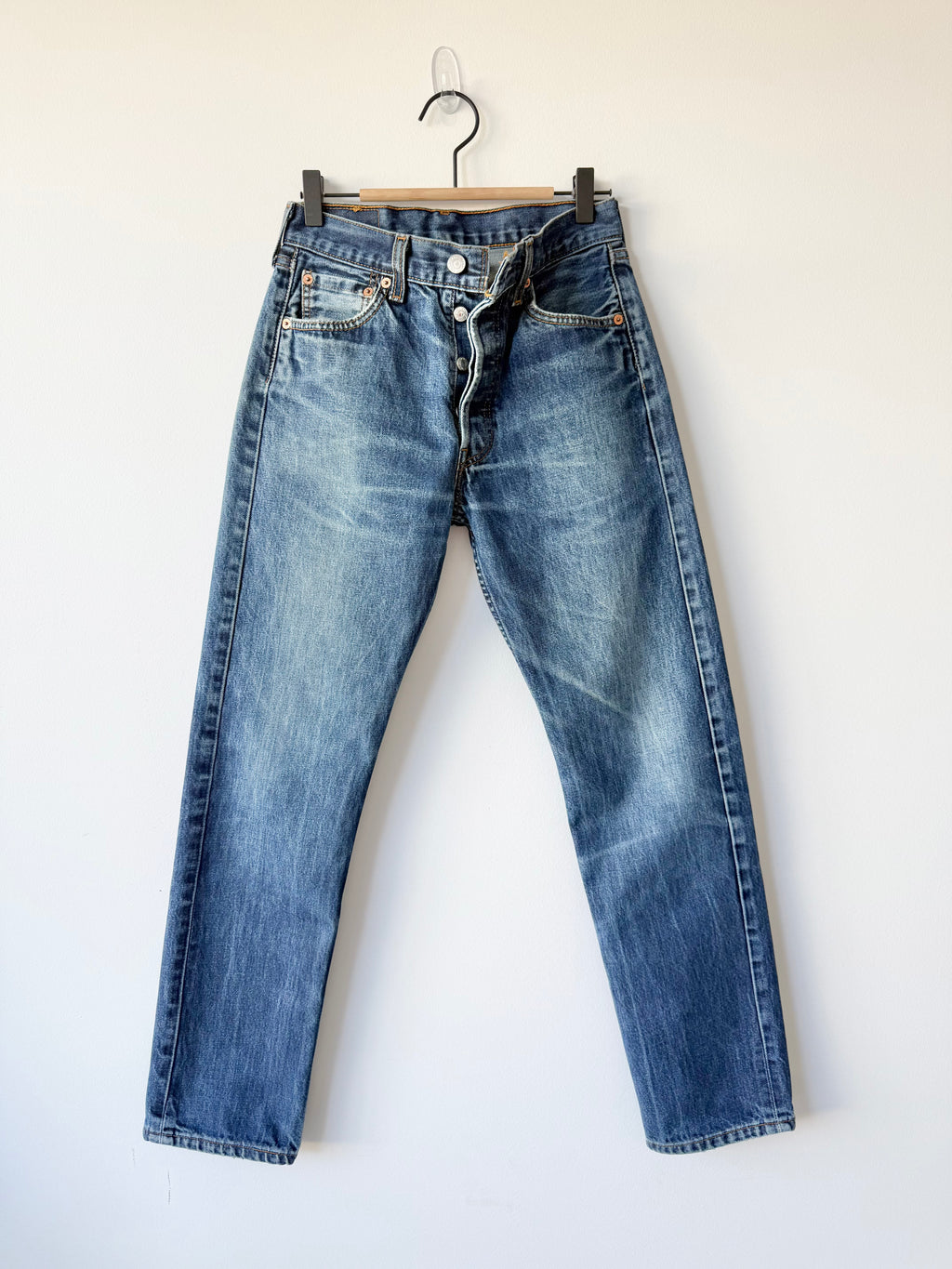 W27 L30 vintage Levis 501 dark blue 25/27” measured waist Y2K levis 501s