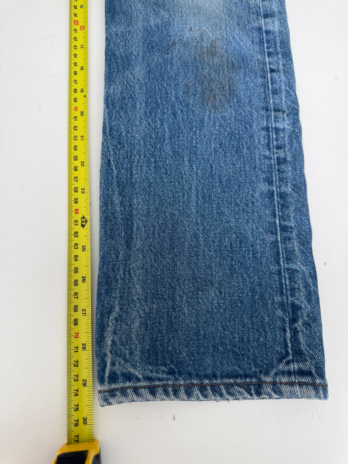 W25 L29 vintage Levis 501 25” measured waist dark blue faded 80s 501s  USA