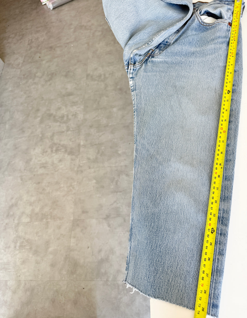 W27 vintage Levis 501 shorts 26/27” light blue Levi’s 501s 90s