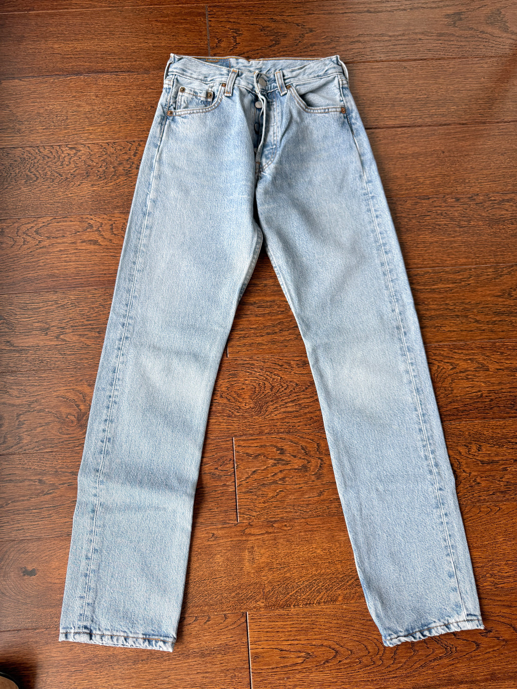 Softer W24 L29 vintage Levis 501 22/24” measured light blue 90s Levi’s 501s