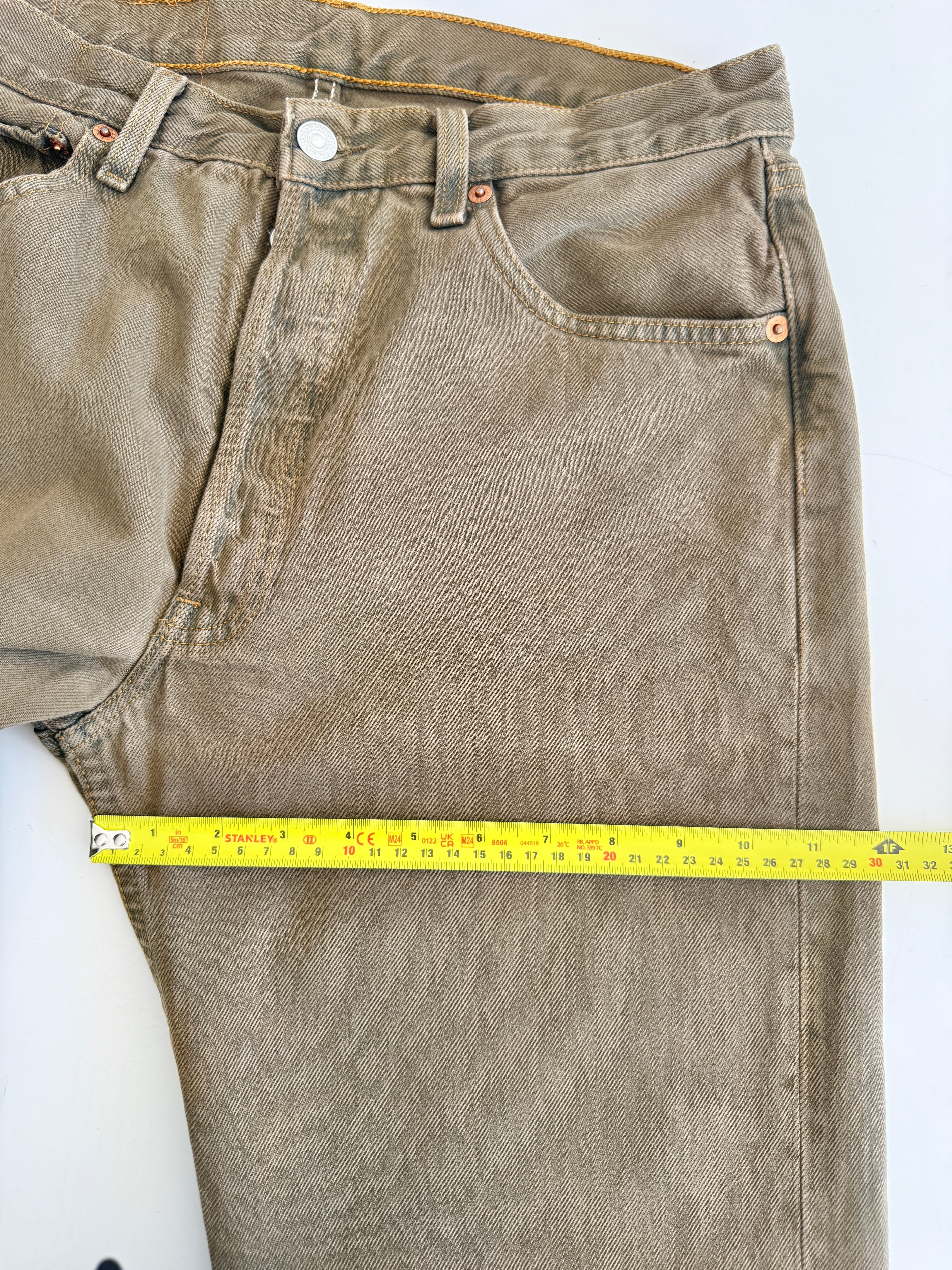 W30 L28 vintage Levis 501s 29/30” khaki/ brown Levi’s 501s 90s