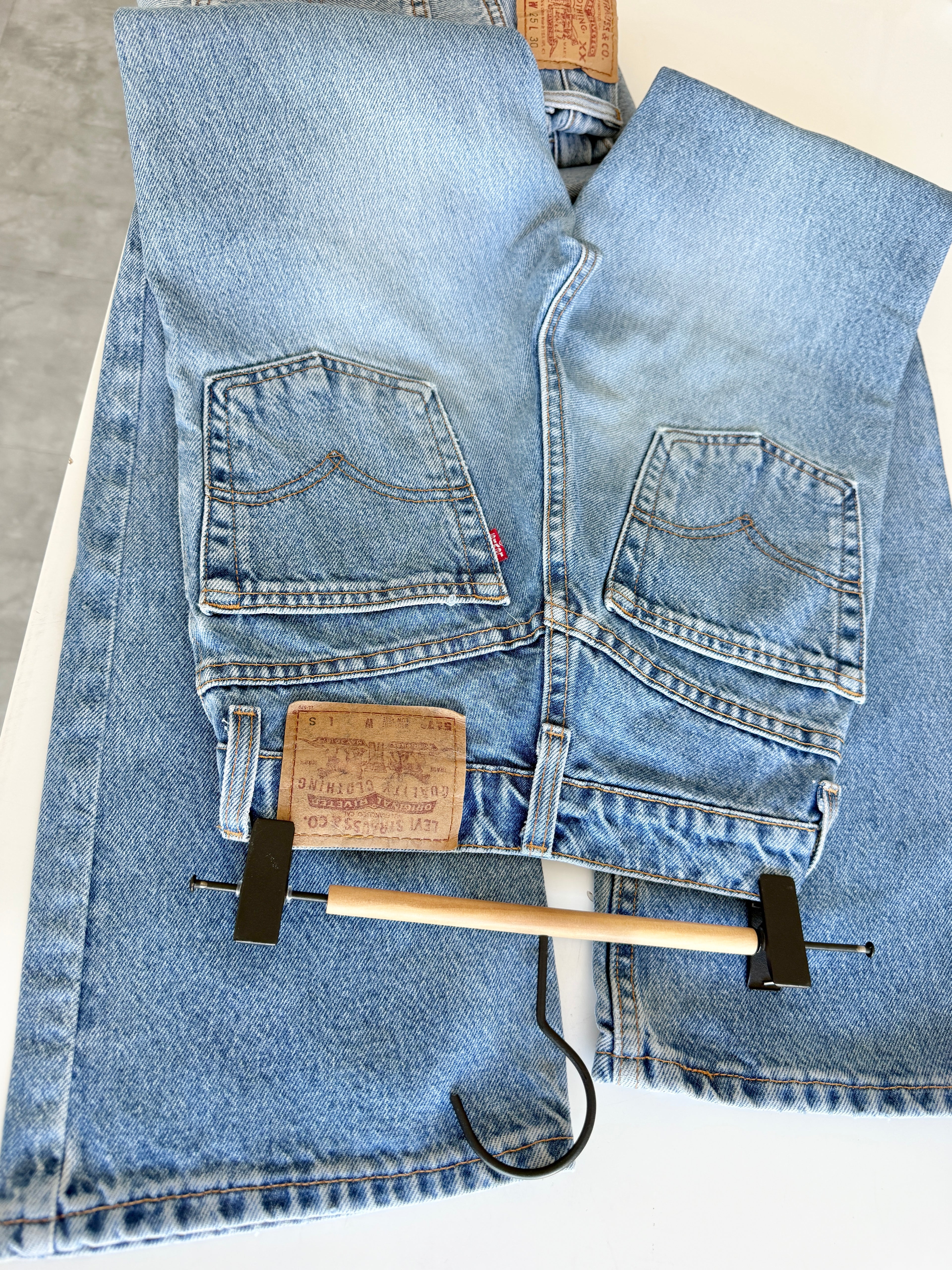 W21 L30 vintage Levis 517 21” measured waist medium blue Levi’s 517s USA 90s