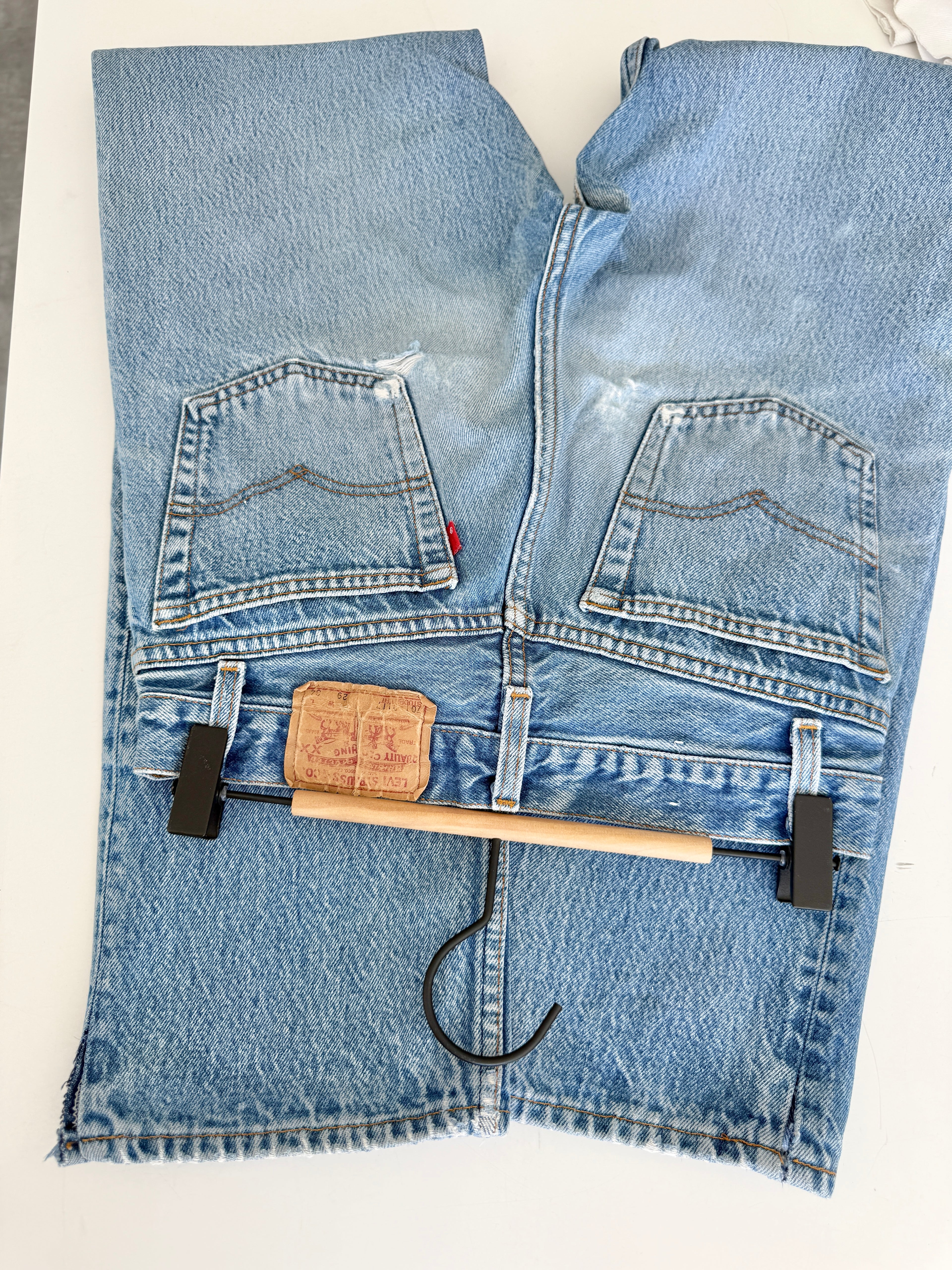 Distressed W26 L30 vintage Levis 701 0117 25/26” measured waist dark faded 80s 701 0117