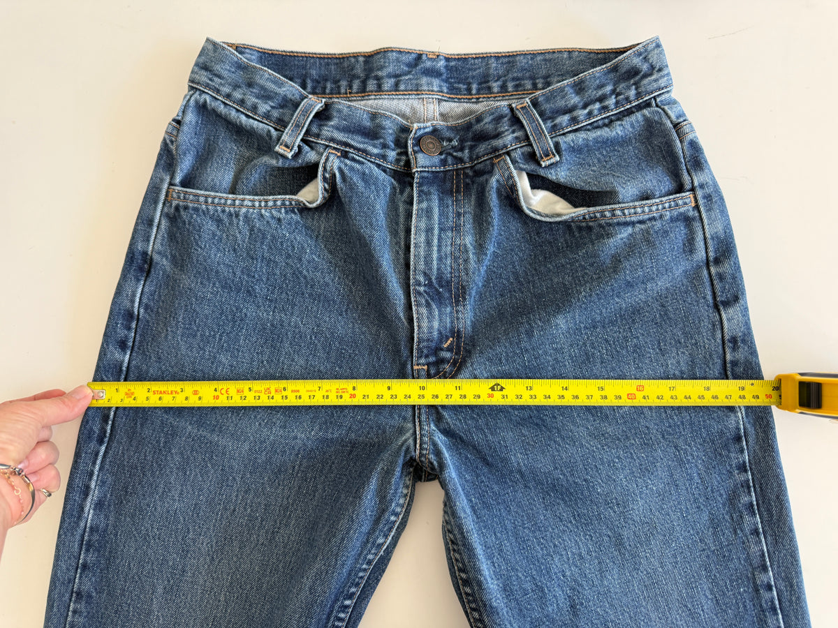 W28 L30 vintage Levis 646 27/29” measured dark blue denim light wallet mark 646s Y2K