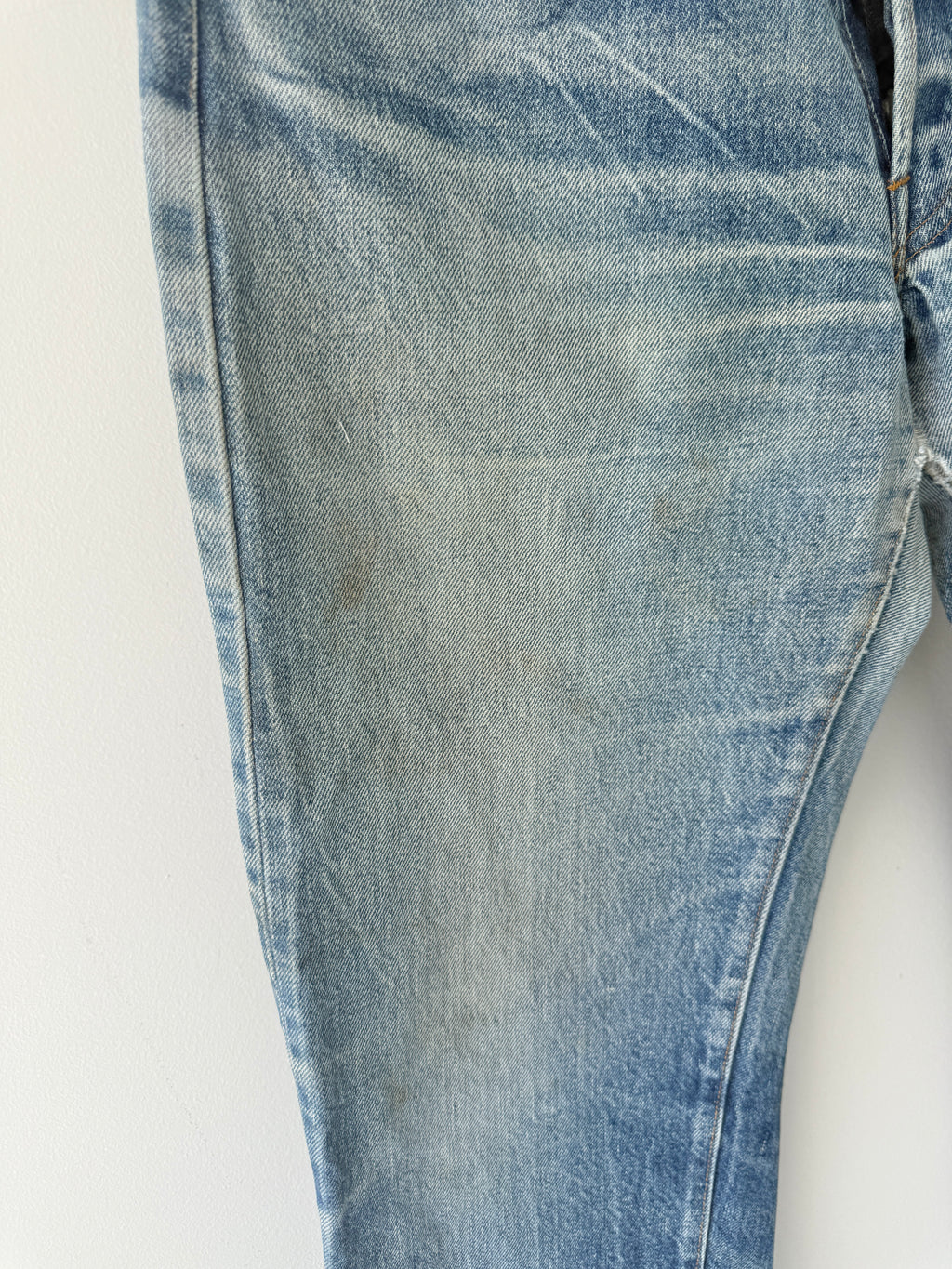 W30 L27 vintage Levis 501 29/30” measured waist dark faded blue 501s USA 80s