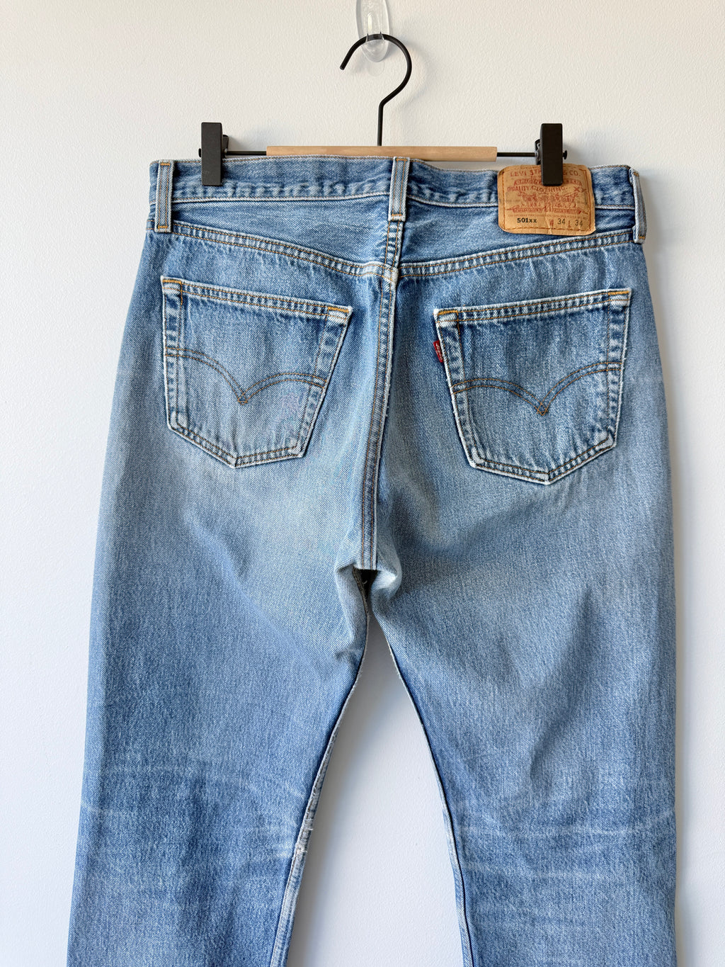 W31 L30 vintage Levis 501xx 31” measured fade whiskers USA 501s 90s