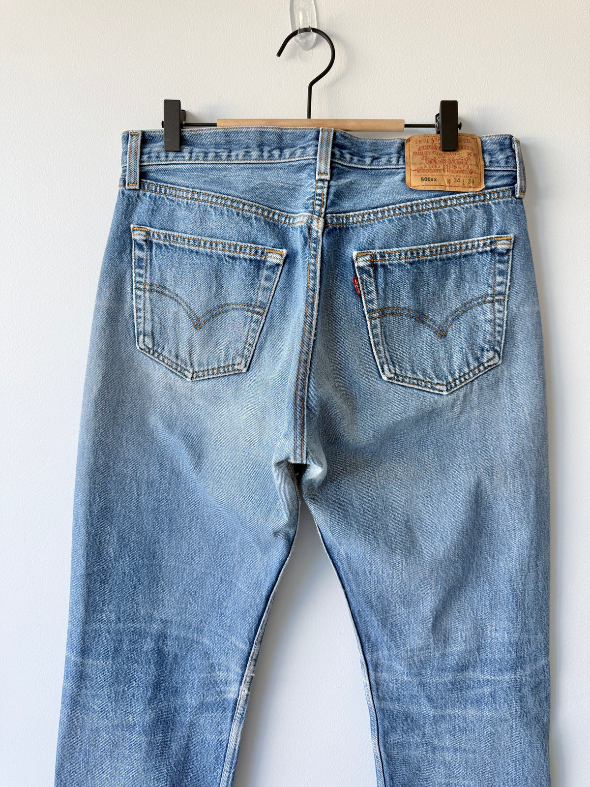 W31 L30 vintage Levis 501xx 31” measured fade whiskers USA 501s 90s