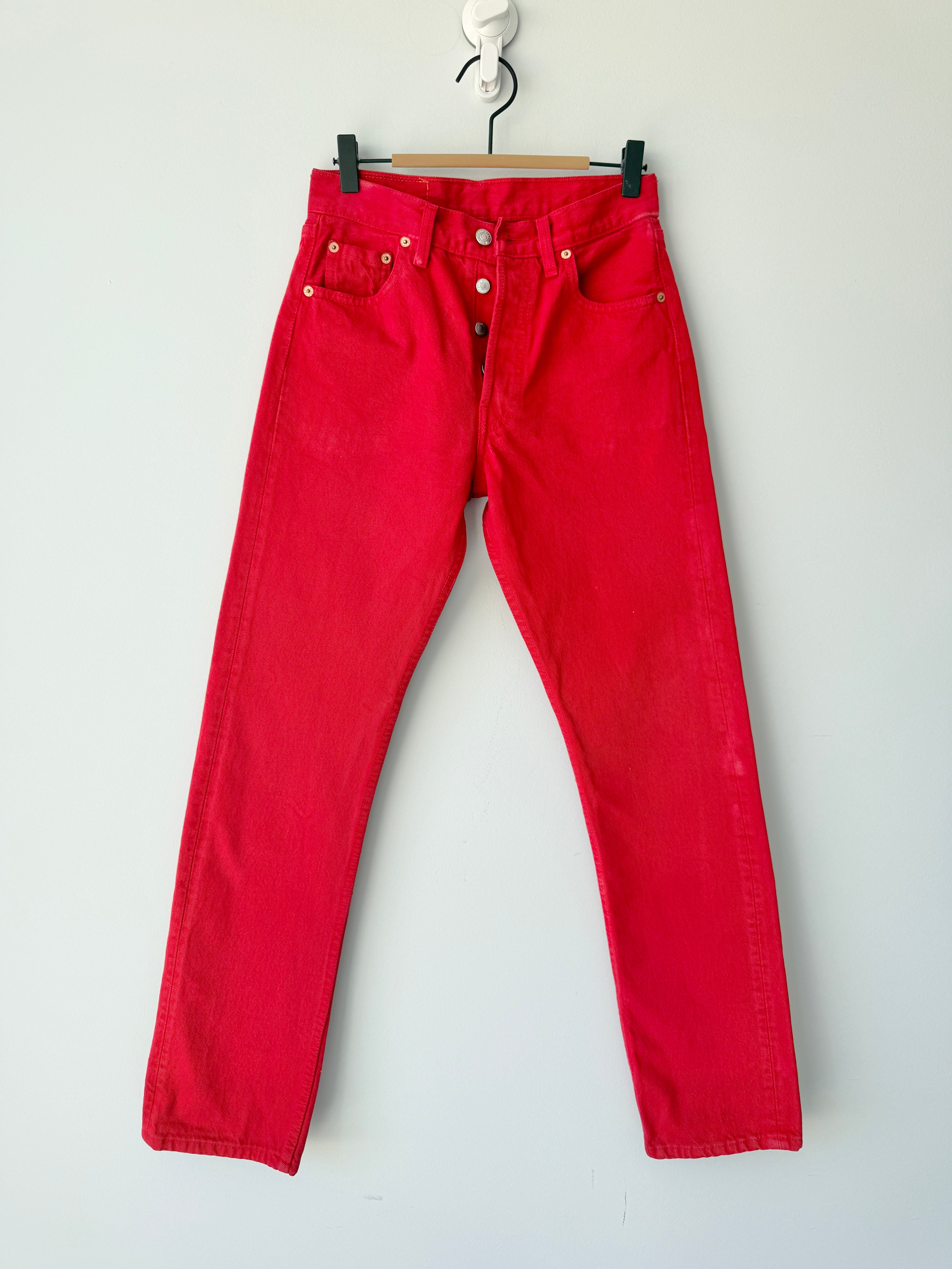 W26 L30 vintage Levis 501 25/26” measured red denim 90s Levi’s 501s USA