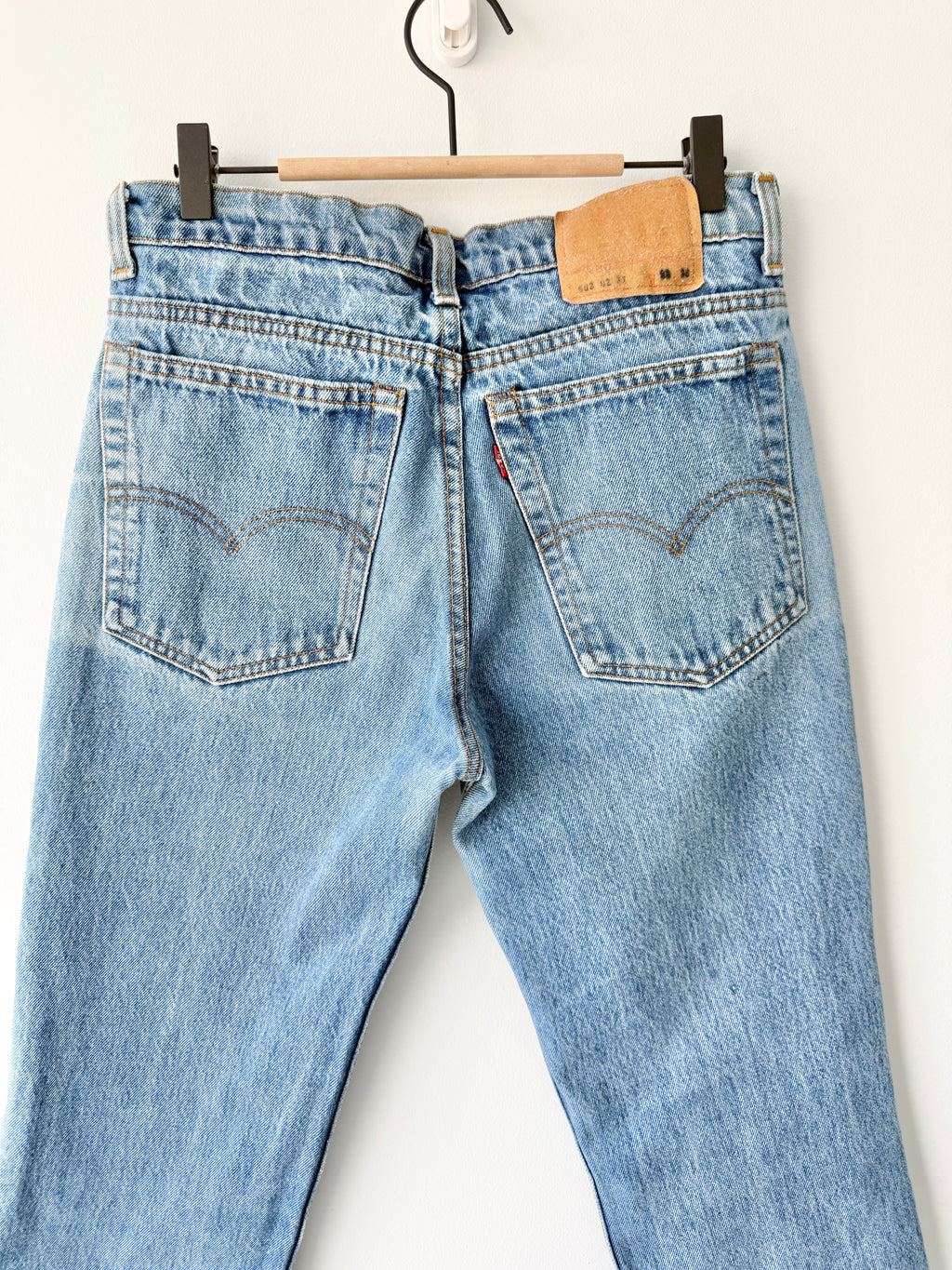 W30 L29 vintage Levis 603 30”measured medium blue 80s 603s