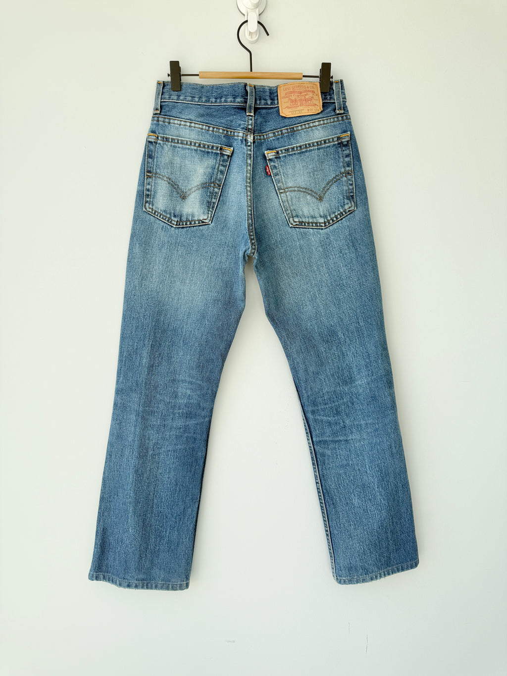 W26 L28 vintage Levis 517 26” measured dark faded blue denim Y2K Levi’s 517s wallet mark