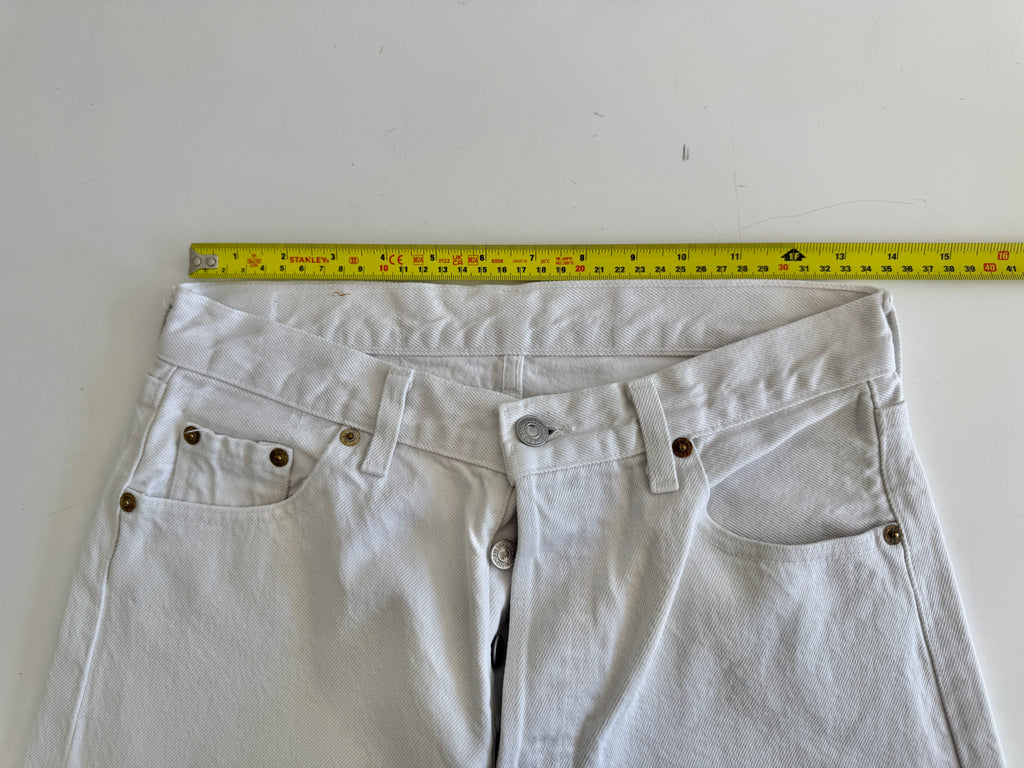 W28 L30 white vintage Levis 501 27/28” measured waist white 90s/80s 501s