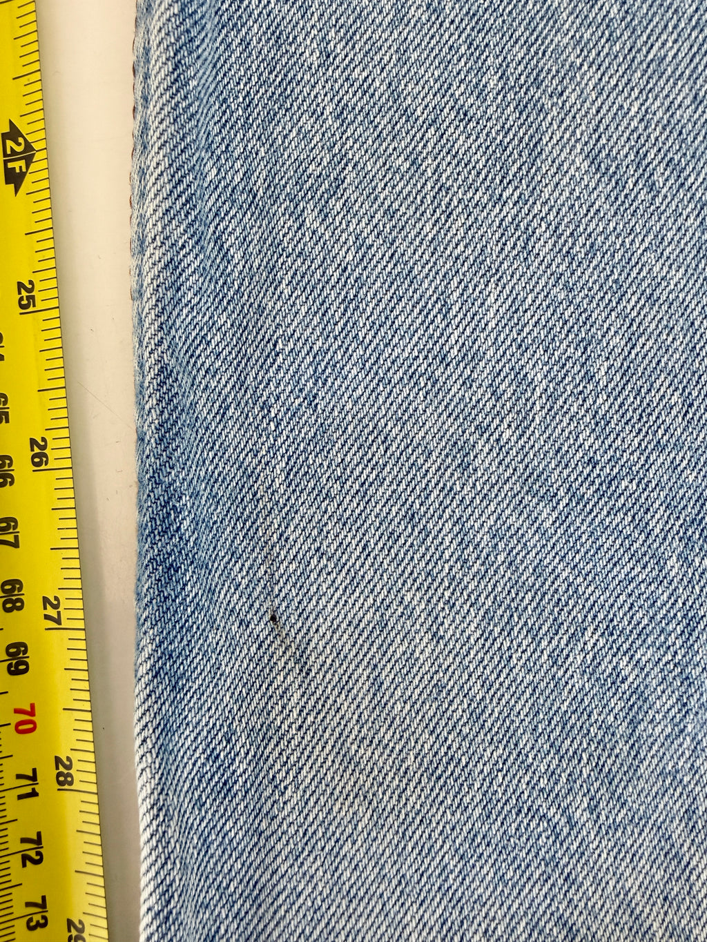 W27 L31 vintage Levis 501 26/27” measured waist medium light blue 501s Y2K nl