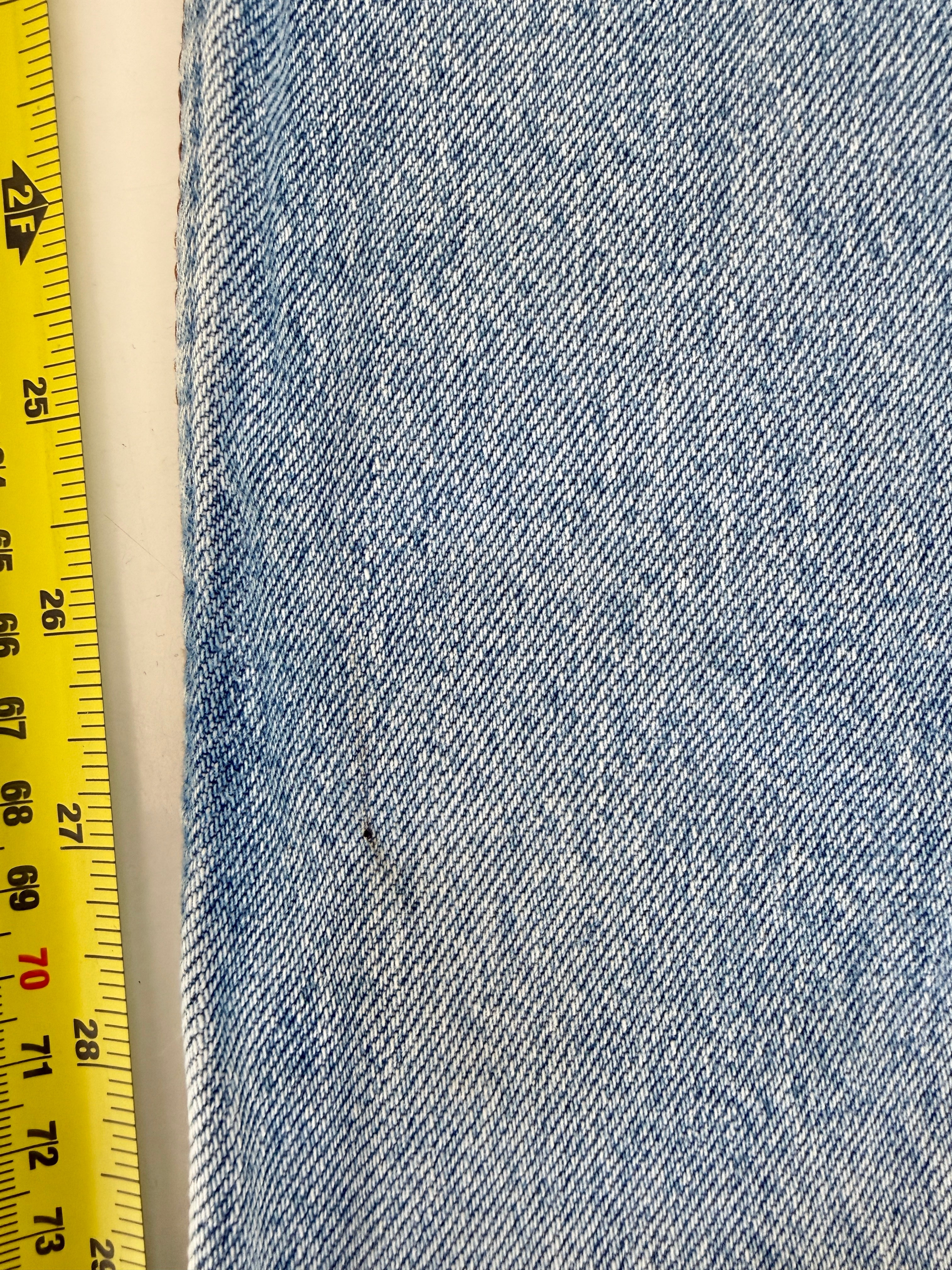 W27 L31 vintage Levis 501 26/27” measured waist medium light blue 501s Y2K nl