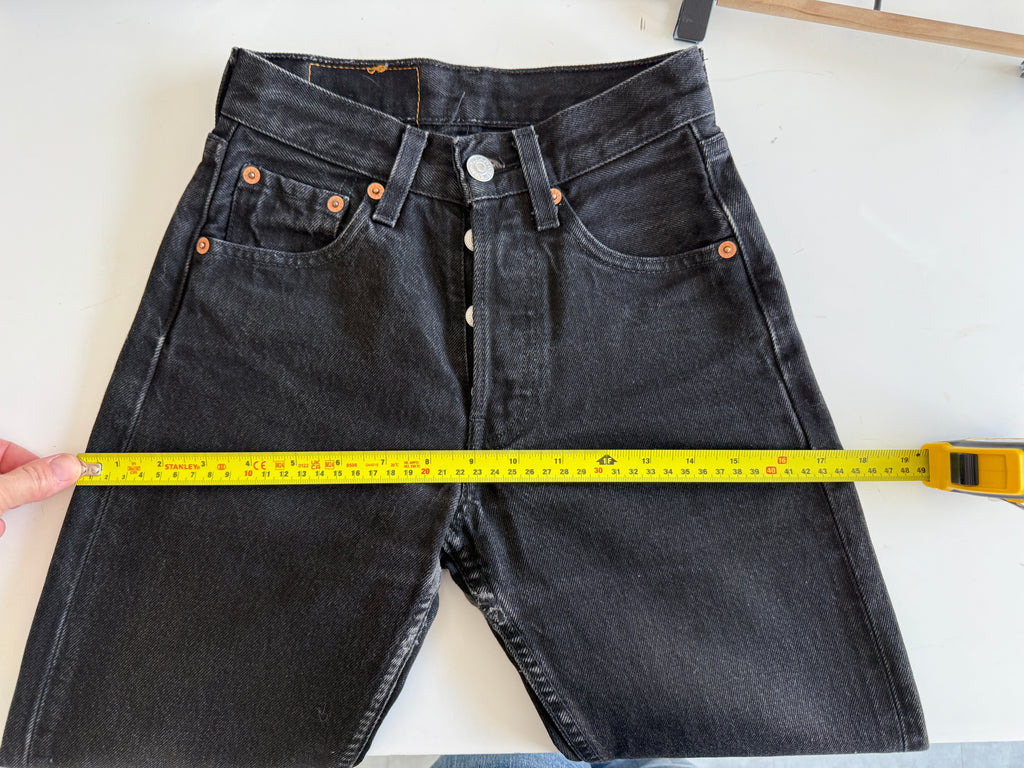 W22 L27 vintage Levis 501s 21/22” measured black fade 501s 90s