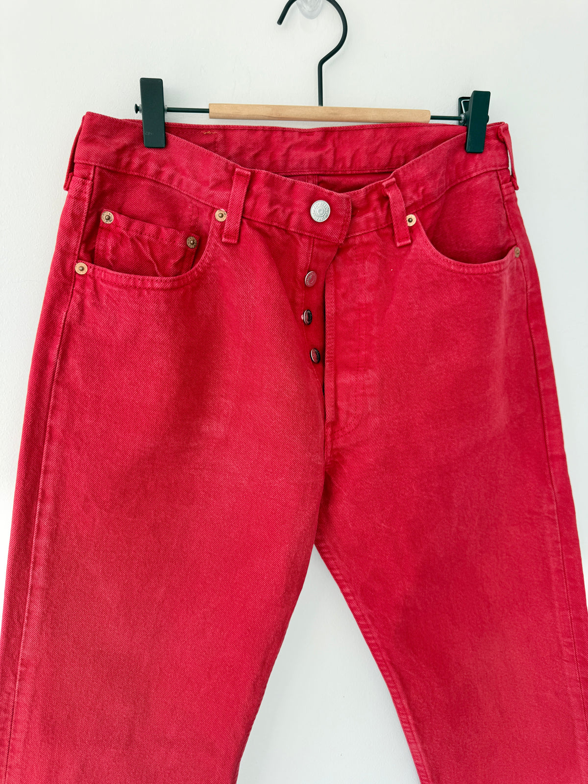 W30 L28 vintage Levis 501 29/30” measured waist red 90s 501s