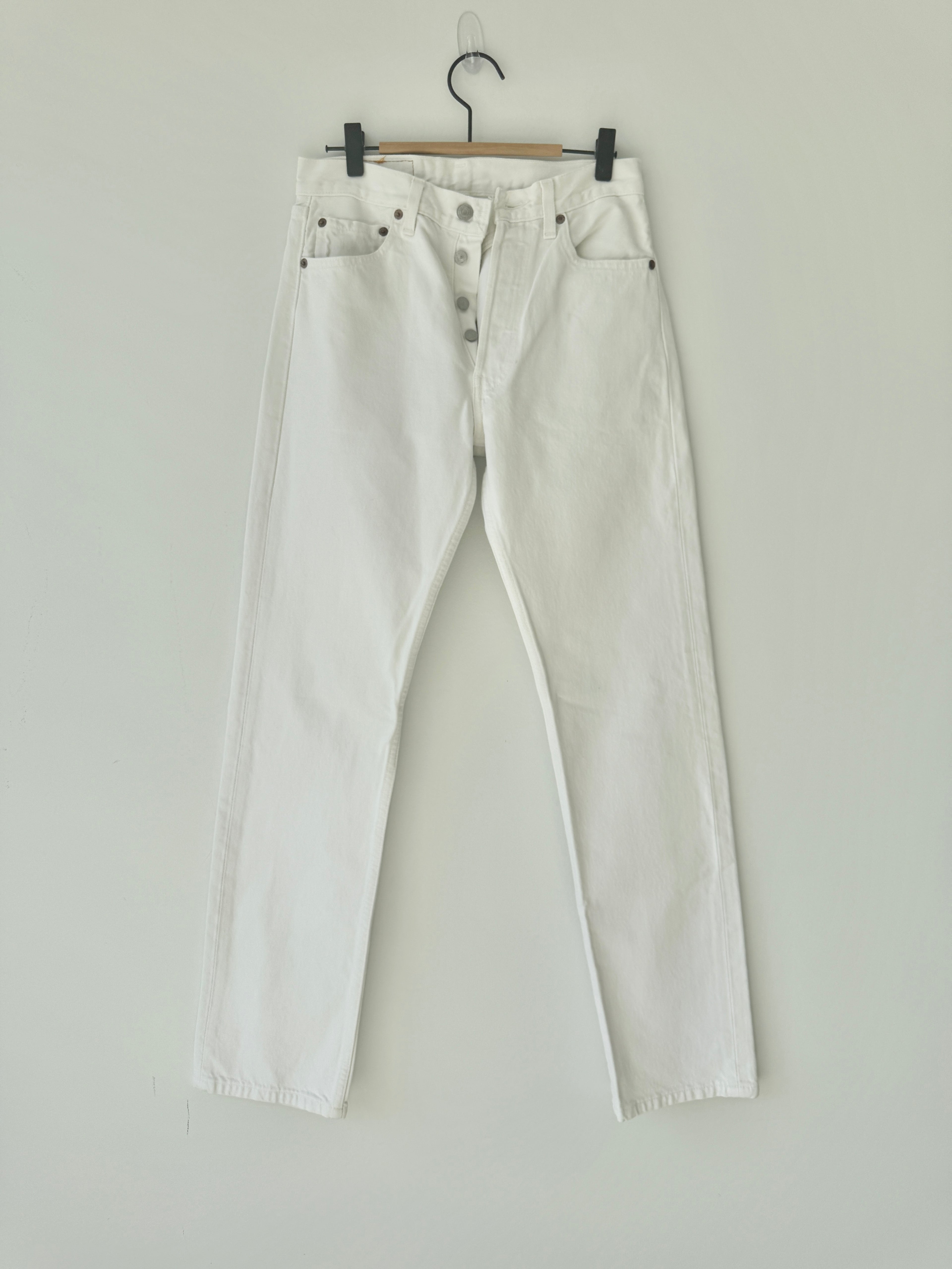 W27 L31 vintage Levis 501 26/27” measured waist white 501s 90s USA denim