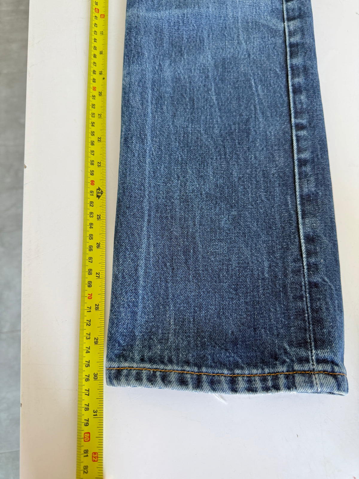 W27 L30 vintage Levis 501 dark blue 25/27” measured waist Y2K levis 501s
