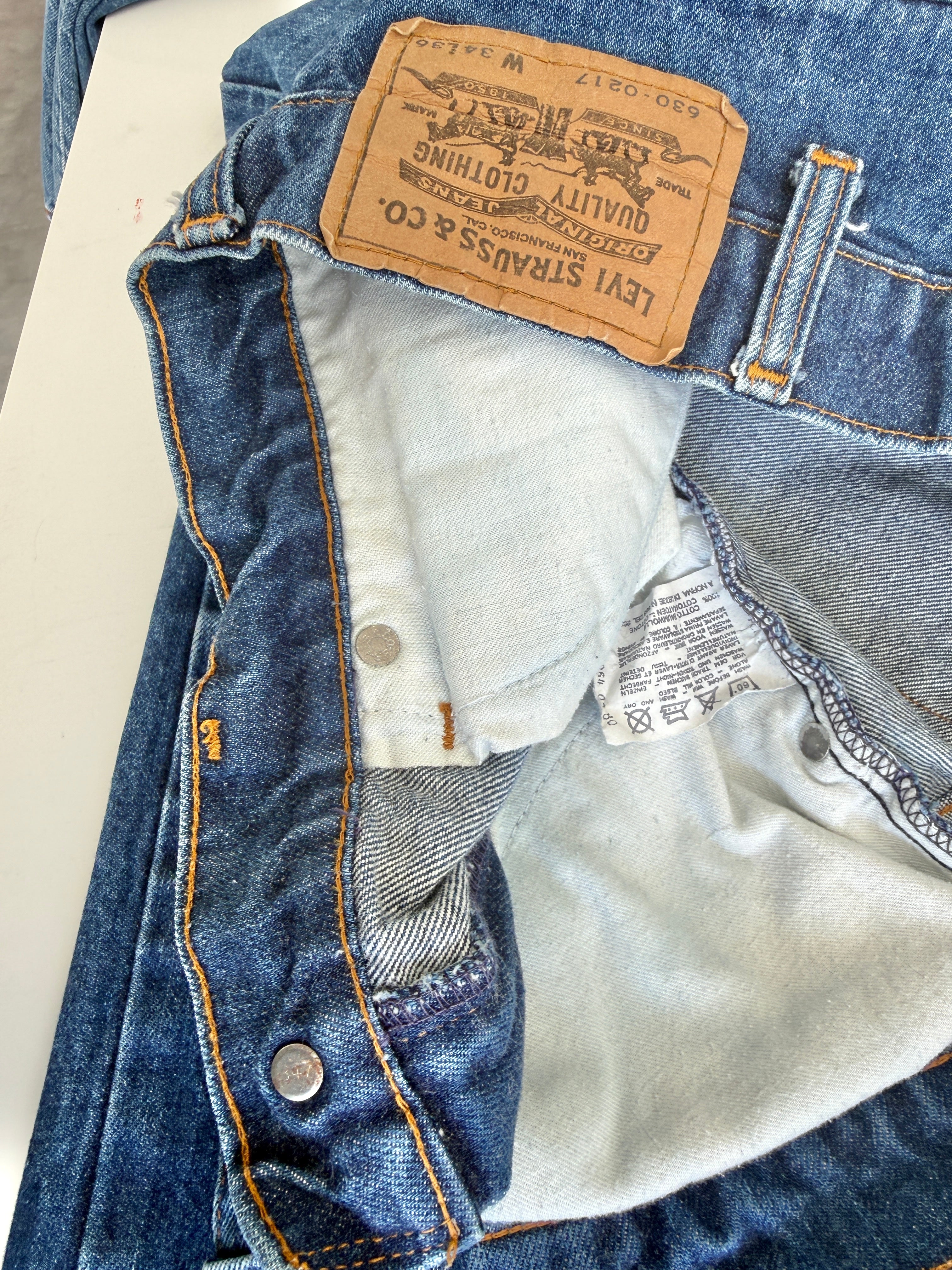 W31 L29 vintage Levis 630 30/31” measured waist dark faded blue 630s 80s   Orange tab
