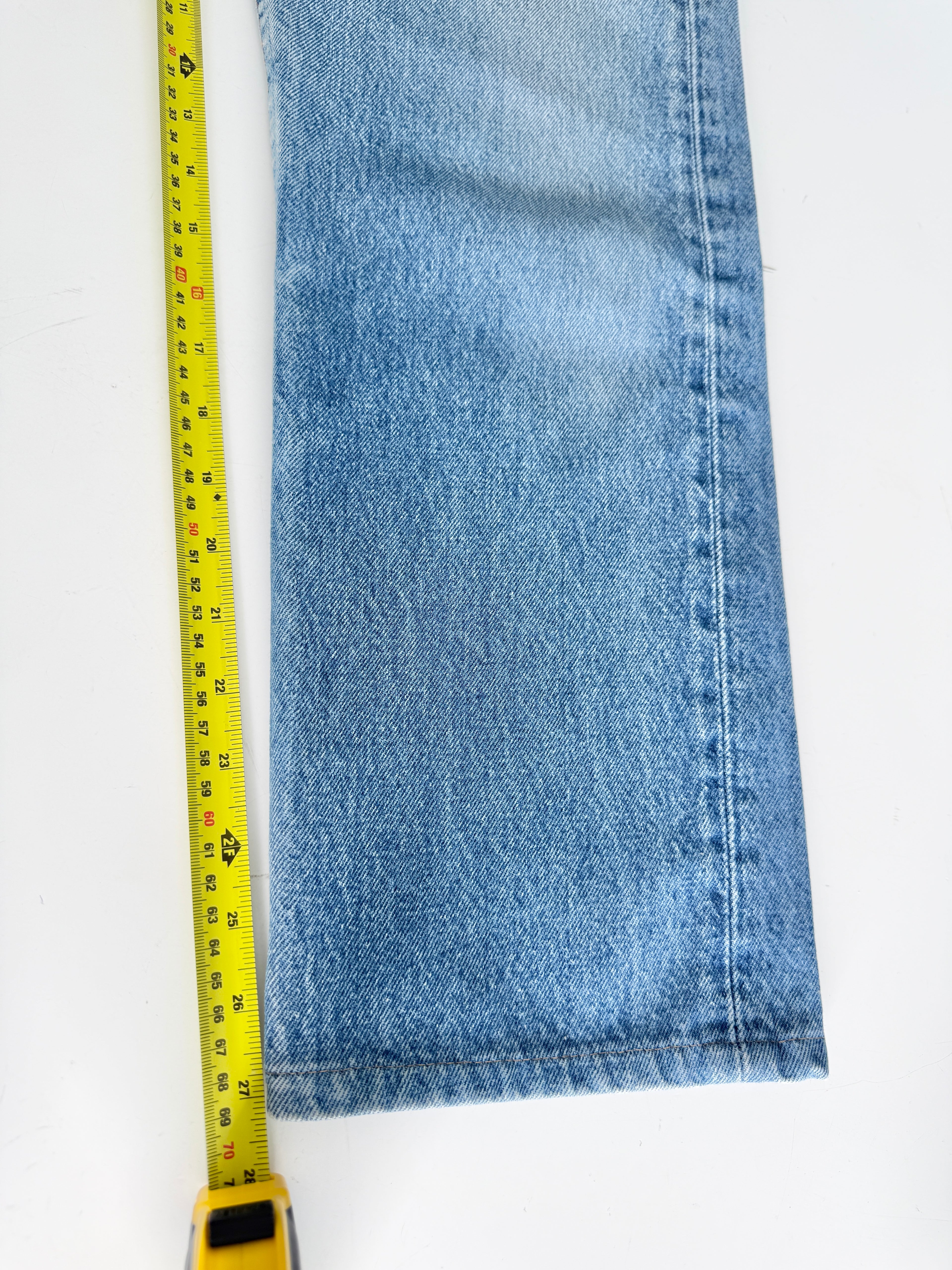 W29 L27 vintage Levis 501s 28/29” medium blue whiskers fade denim Levi’s 501s 90s USA