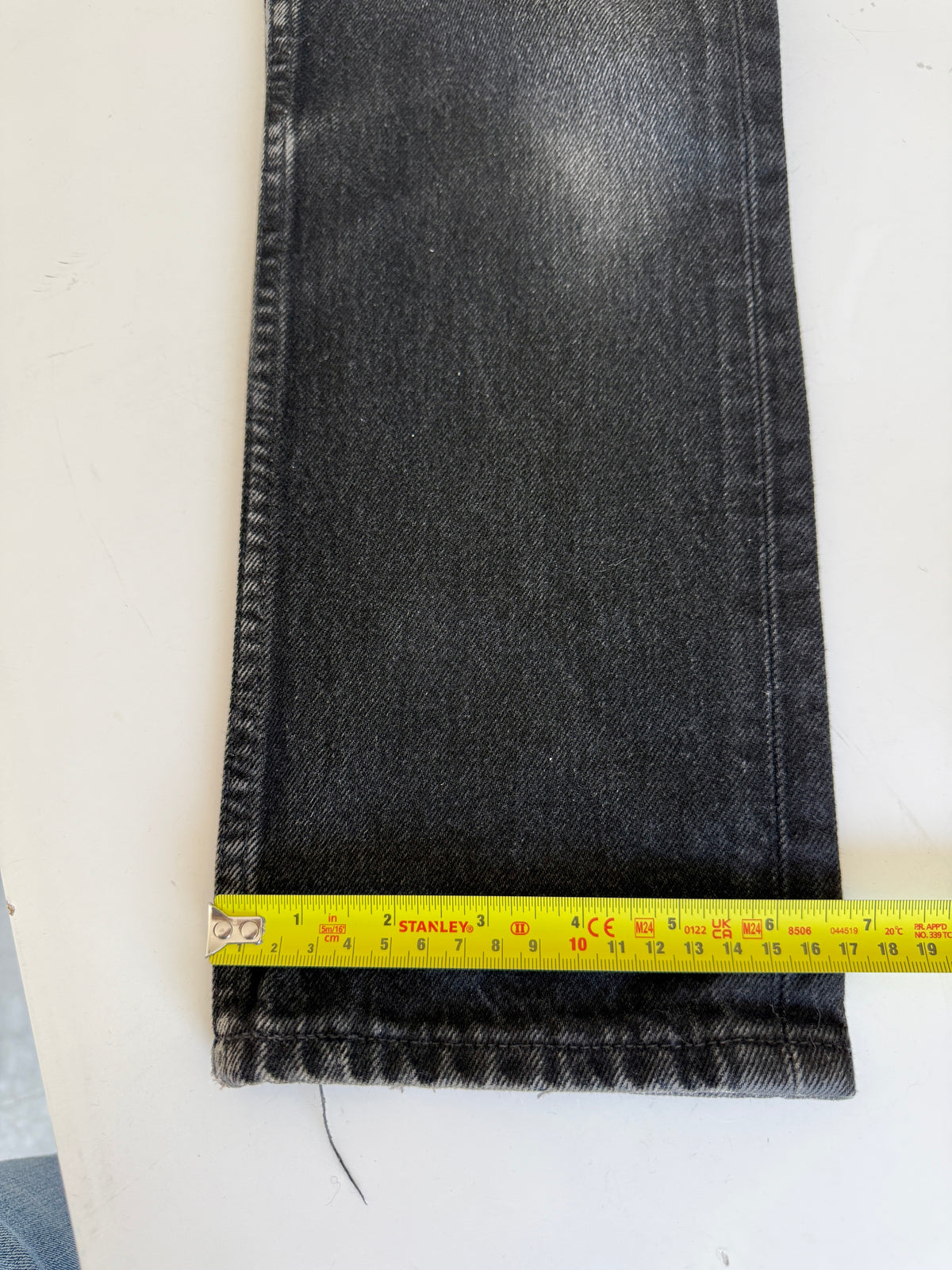 W22 L27 vintage Levis 501s 21/22” measured black fade 501s 90s