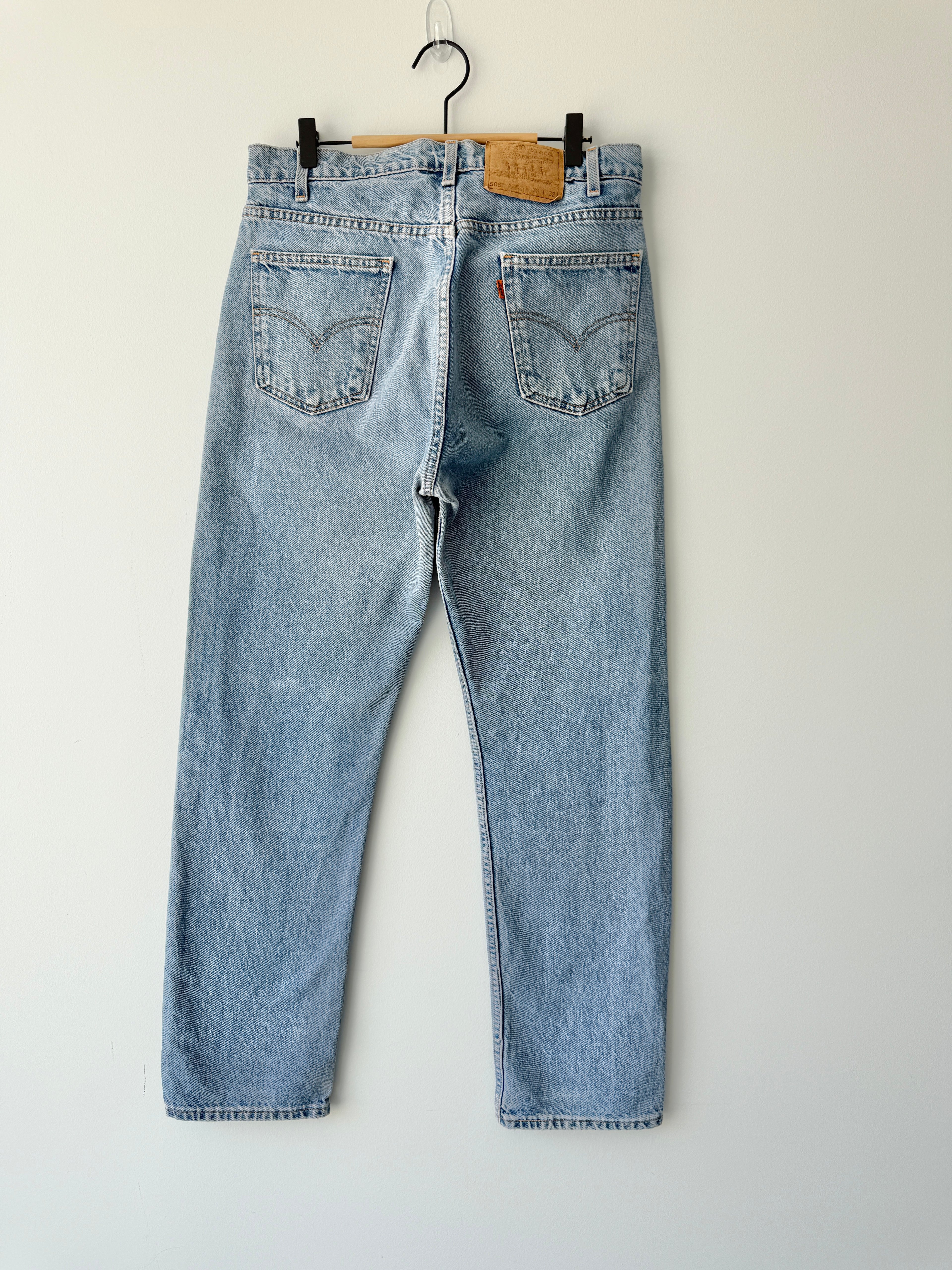 W31 L31 vintage Levis 505 30/32” measured waist medium blue faded  90s 505s