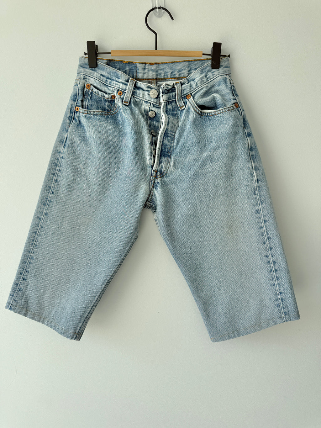 Soft shorts W25 L13 vintage Levis 501 24/25” measured waist light faded blue 501s amazing fade 90s denim