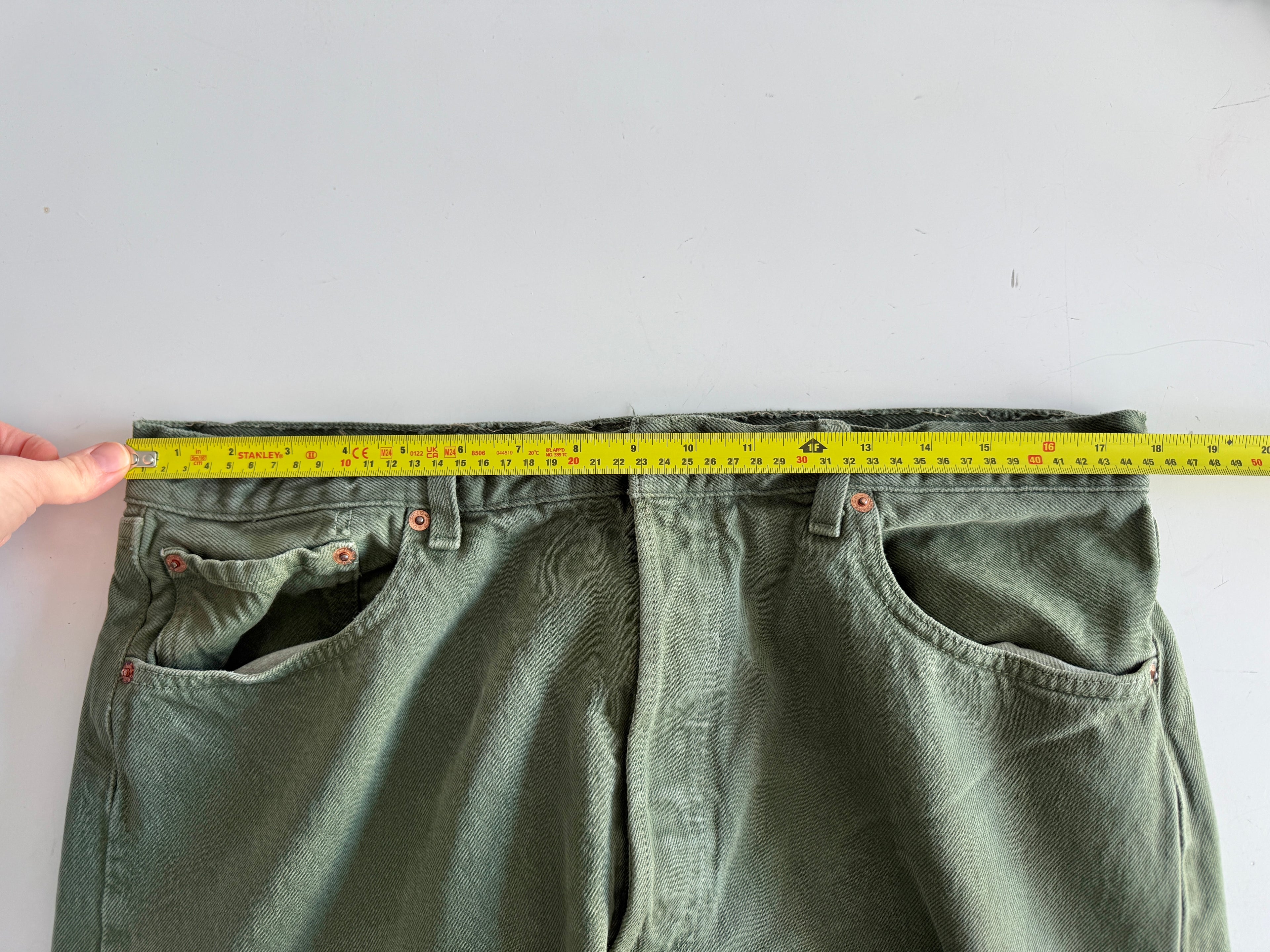 W35 L31 vintage Levis 501 34-35” measured dark green denim 90s USA 501s