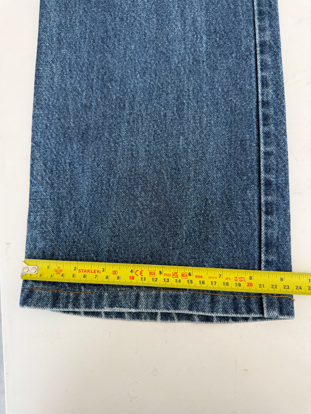 W33 L31 vintage Levis 517 dark blue faded wallet mark 33” measured waist 517s