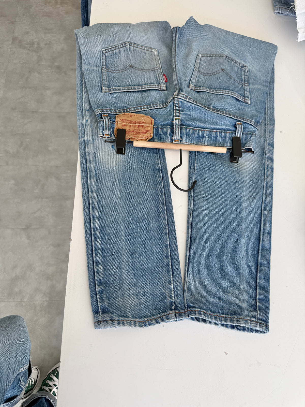 Re done - W25 L31 vintage Levis 501 24/25” measured whiskers medium blue 80s 501s