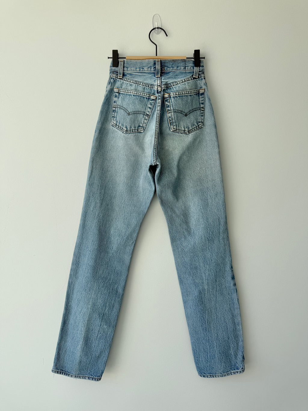 W23 L31 vintage Levis 26501s 22/23” measured light blue 26501s 80s 1984 USA