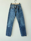 W24 L29 vintage Levis 501 23/24” measured waist dark indigo faded blue 501s