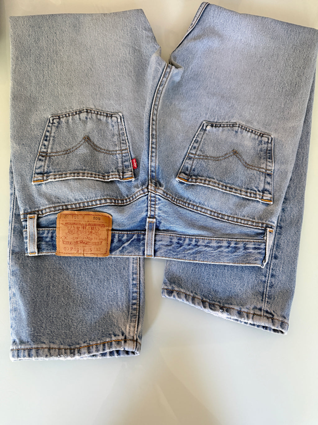 W29 L31 vintage Levis 501 28/29” measured fade light denim USA 501s Y2K