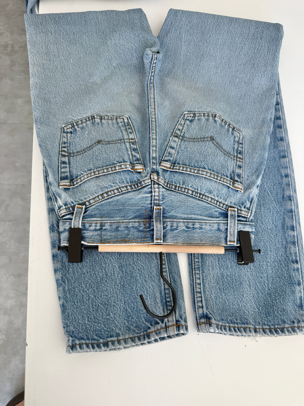 W23 L31 vintage Levis 26501s 22/23” measured light blue 26501s 80s 1984 USA