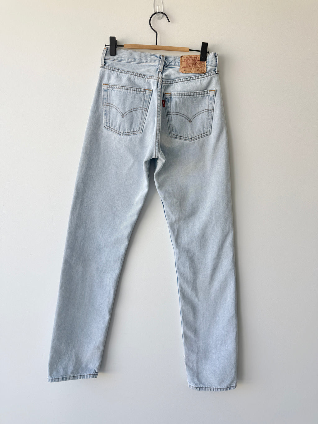 Vintage Levi’s 501 w26 L33 1998