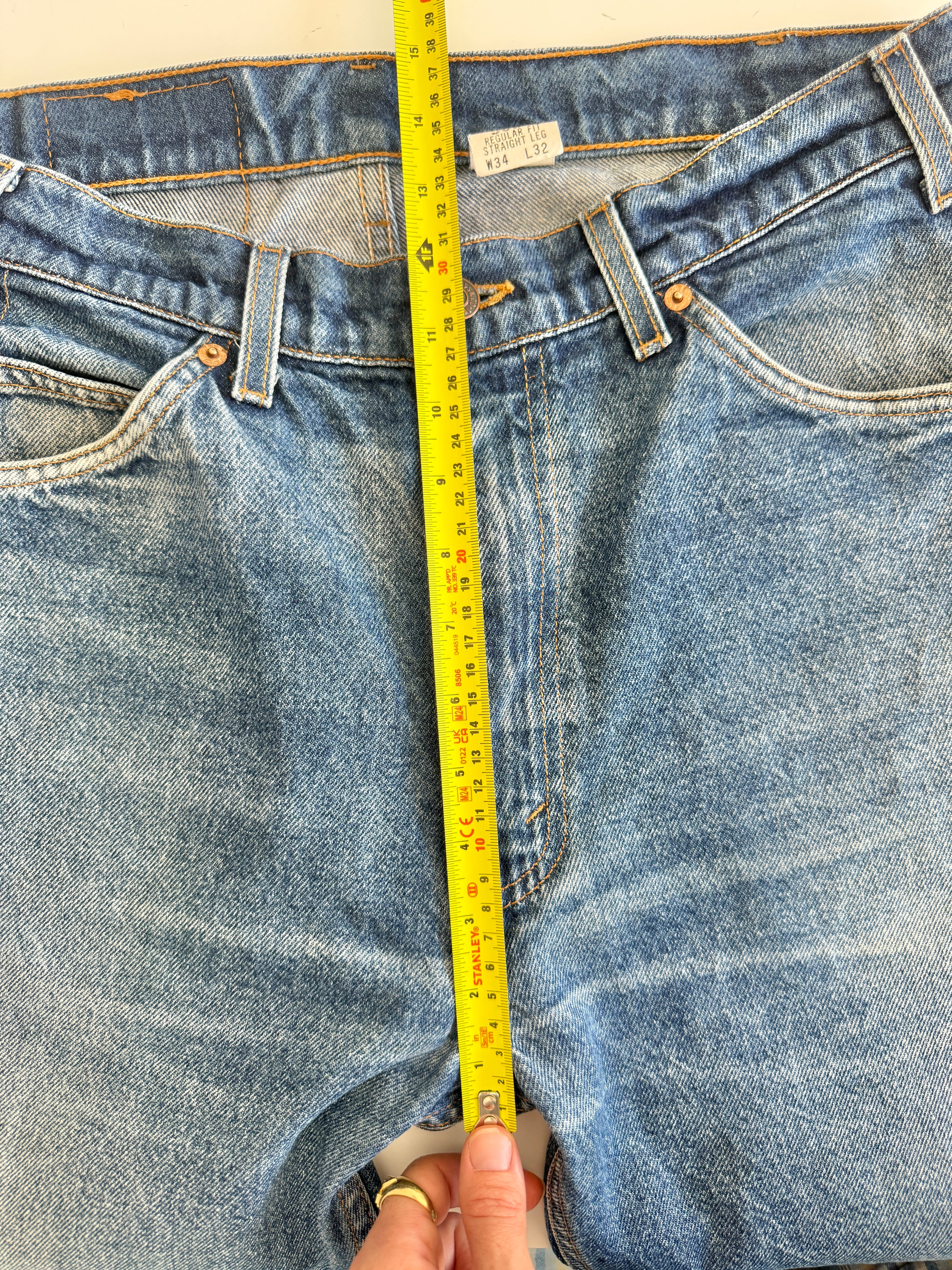 W32 L28 vintage Levis 505 30/33” measured waist dark faded blue orange tab 505s 90s USA
