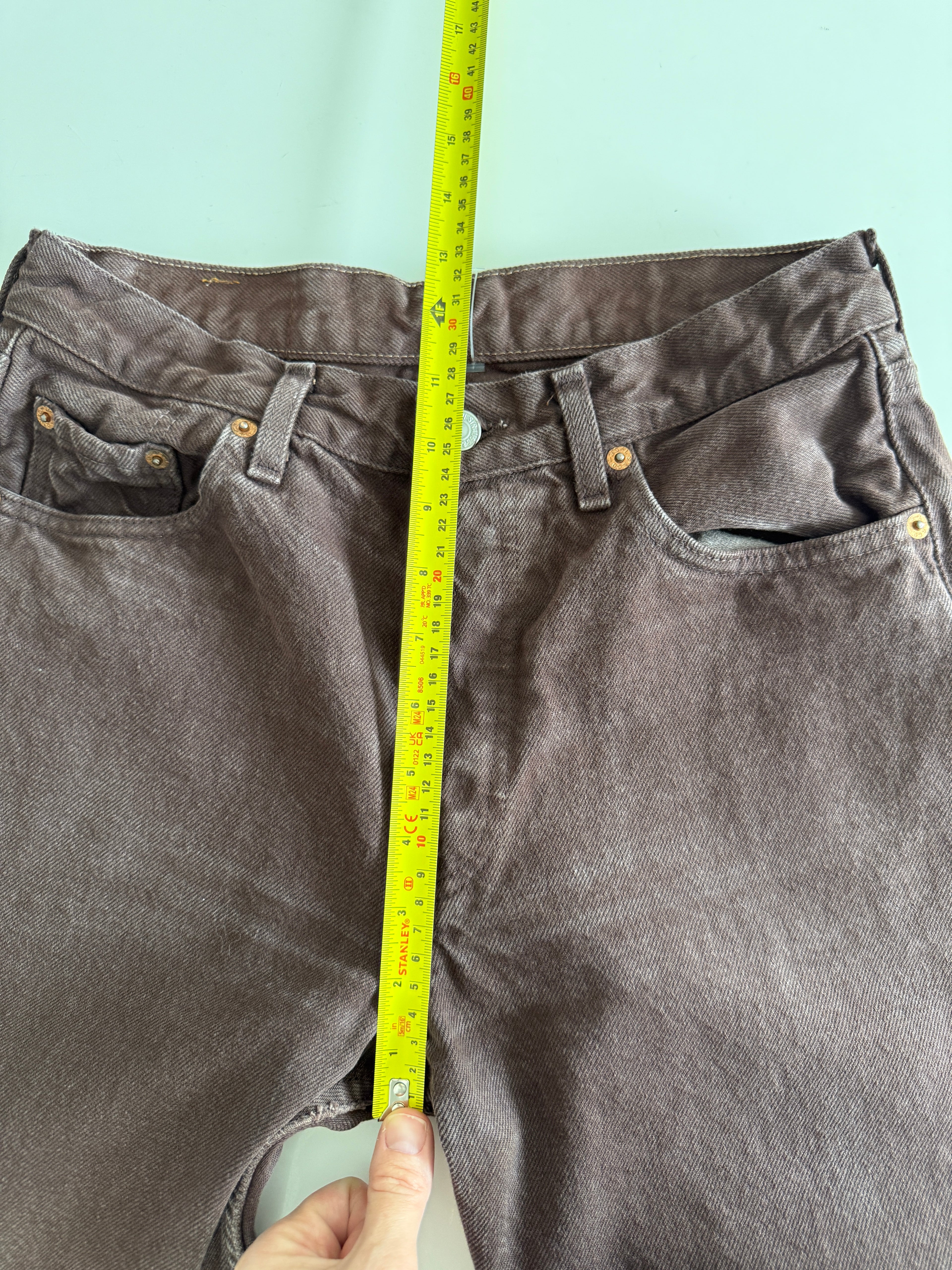 W27 L26 vintage Levis 501 26-27” dark brown 90s Levi’s 501s