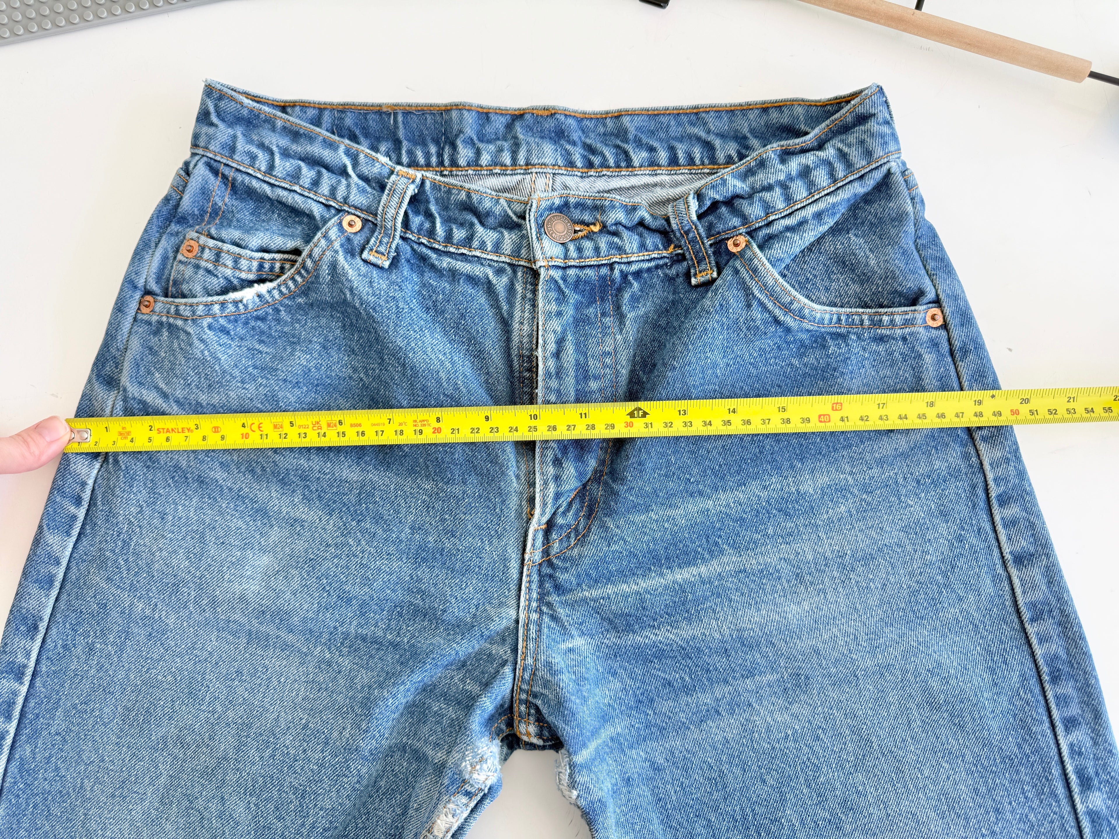 W28 L31 vintage Levis 517 28/29” measured dark fade blue denim Levi’s 517s