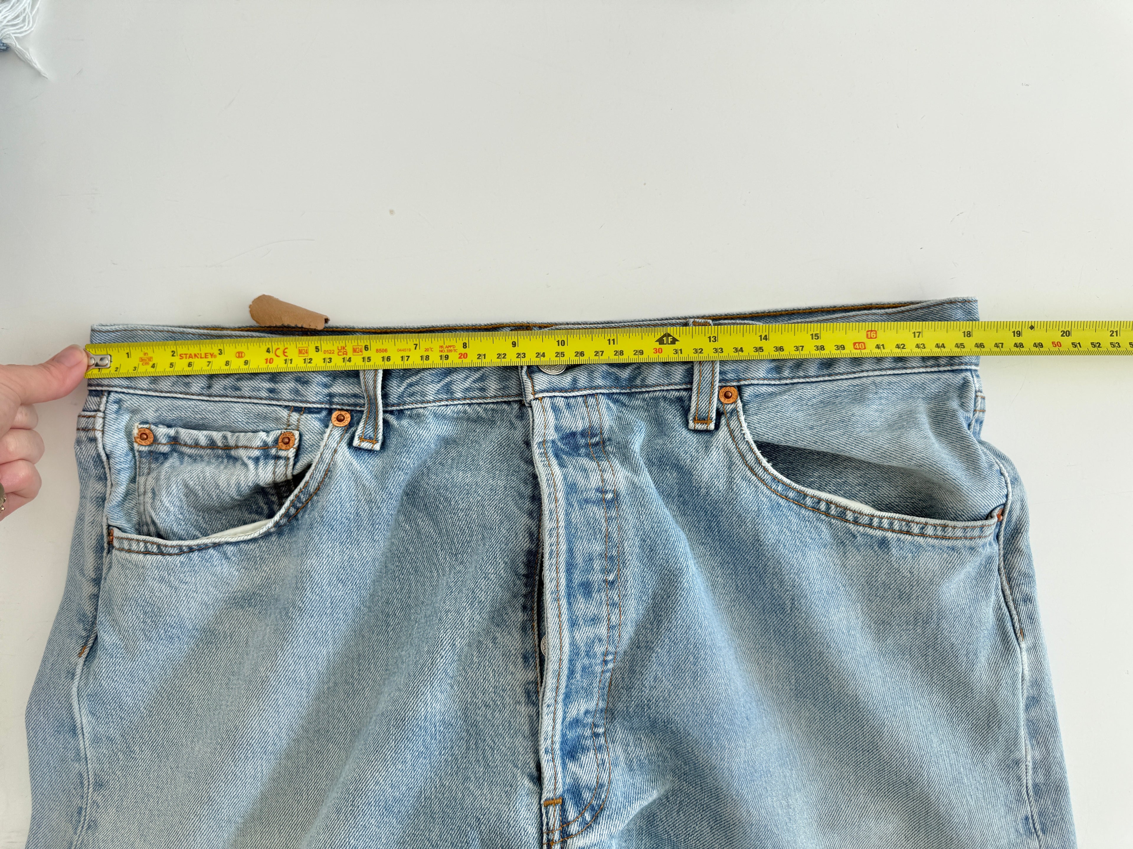 Soft W36 L34 vintage Levis 501 35/36” measured waist light faded 501s 90s denim
