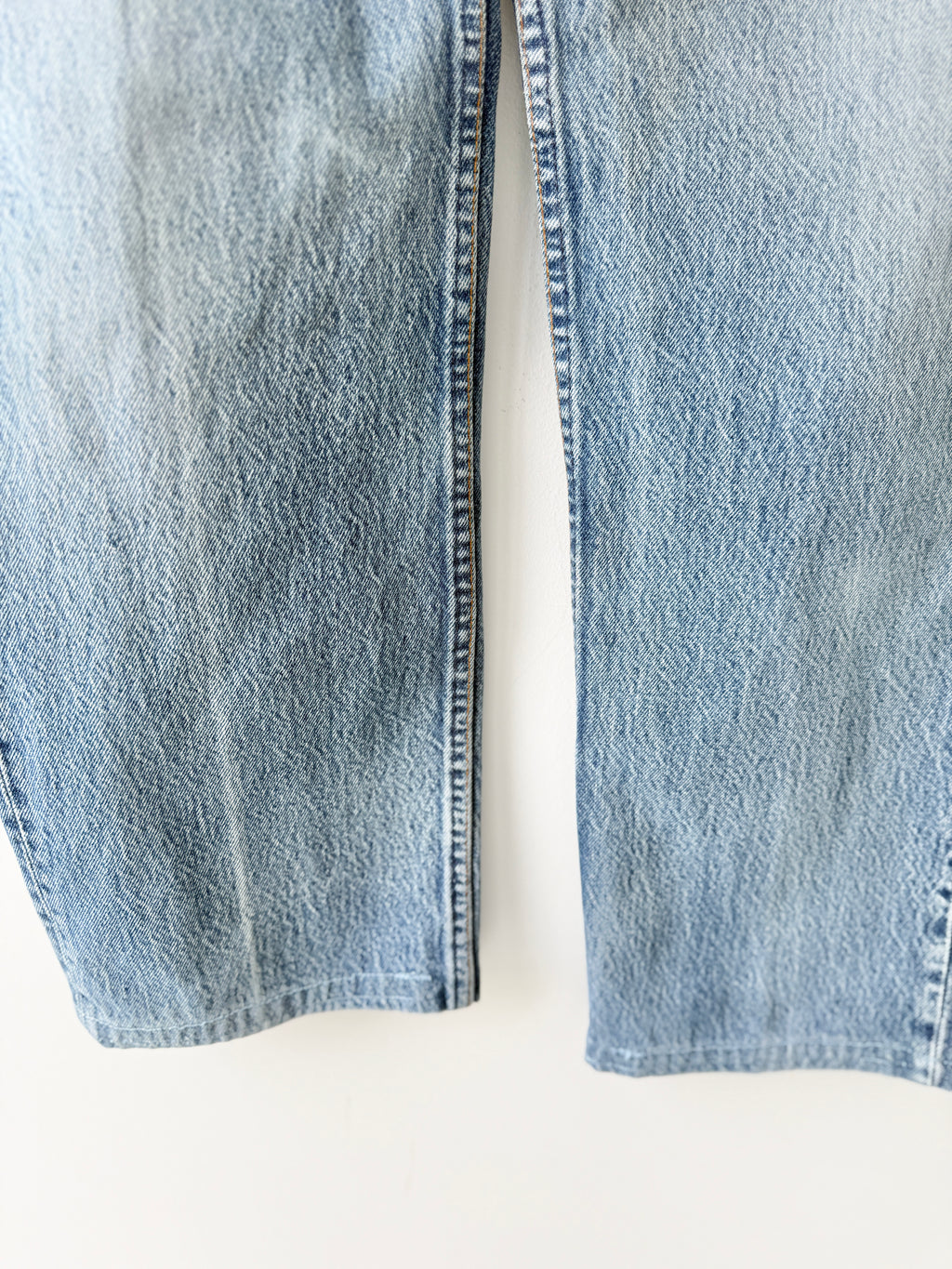 W32 L27 vintage Levis 501 31/32” measured unique faded blue denim 90s USA Levi’s 501s