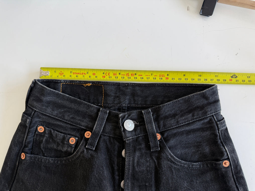 W22 L27 vintage Levis 501s 21/22” measured black fade 501s 90s