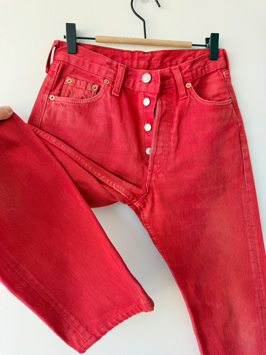 Soft W27 L28 vintage Levis 501 red 26/27” measured waist 501s early 90s