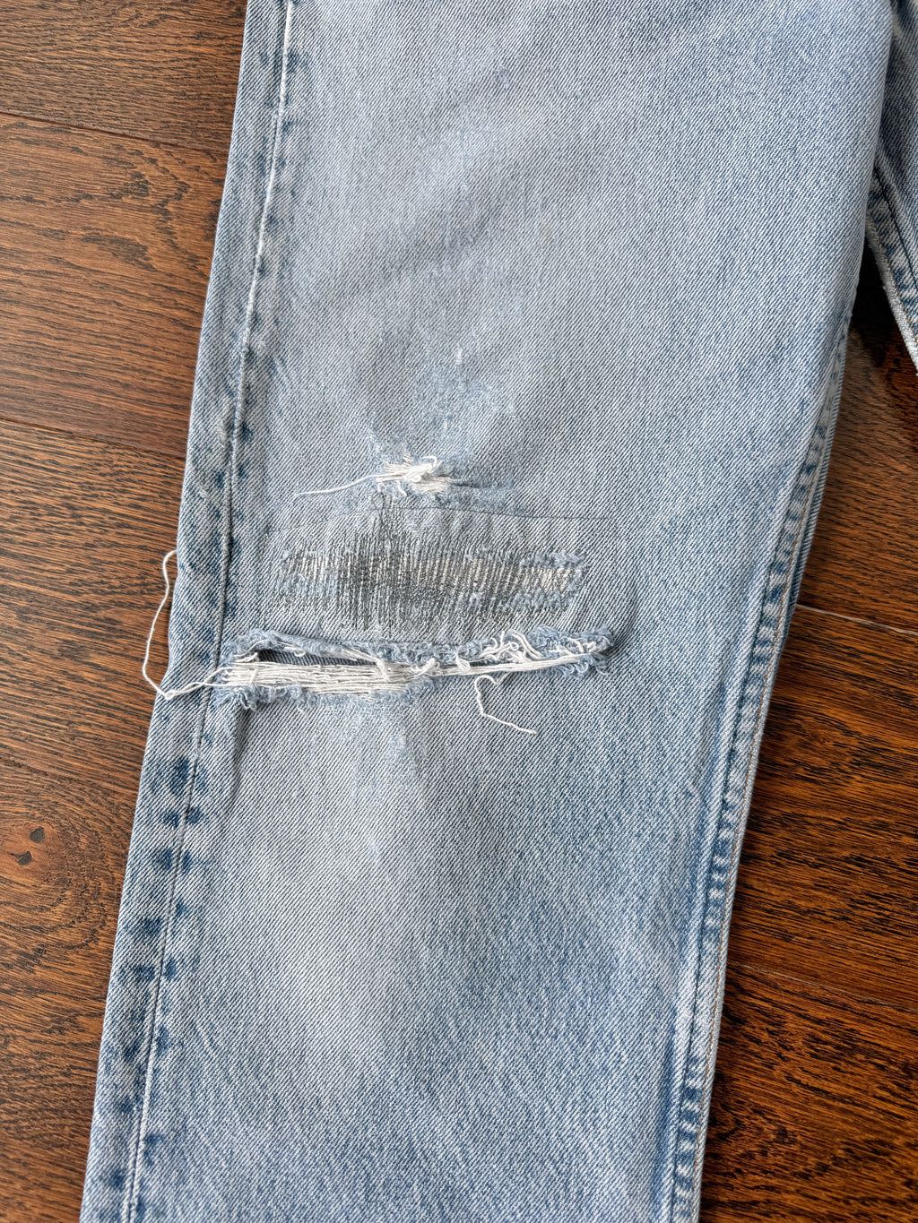 Levis 501 vintage w31 L28 Levi’s faded  blue made in USA 80s straight leg Levi’s 501 vintage 501  30/31” waist